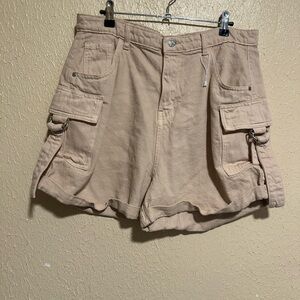 Hustle N Holla Cargo Shorts Size 10‎ High Waisted